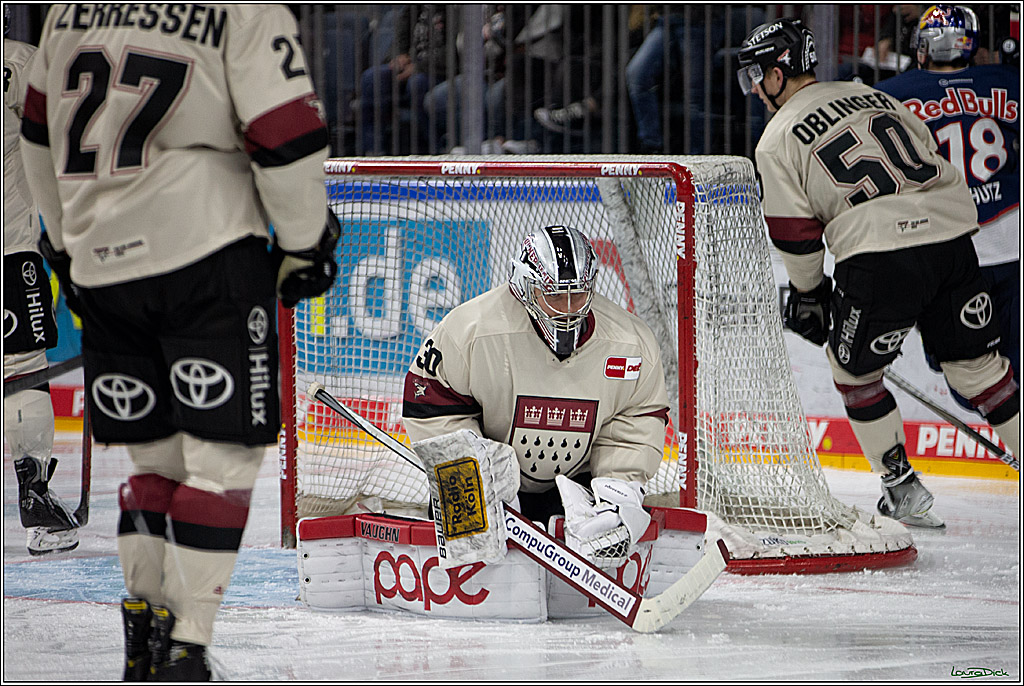 PENNY DEL;  Koelner Haie - EHC Red Bull Muenchen; Koeln, 18.03.2022